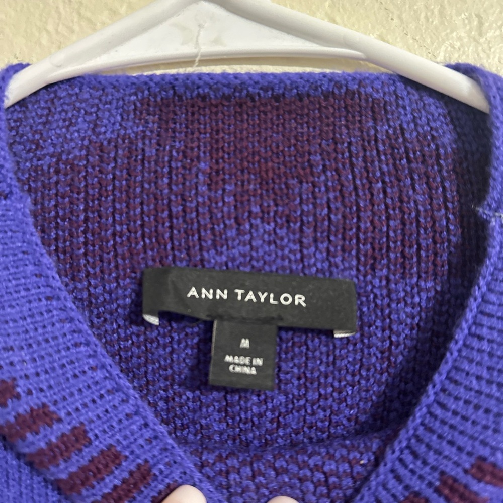 Ann Taylor Butterfly Pullover Sweater Sz M/L Blue Purple Tight Knit Top Blouse‎ - Picture 6 of 8